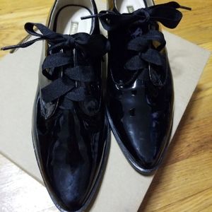 Louise et Cie Adwin Almond Toe Oxfords